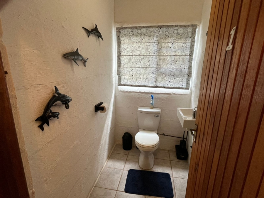 4 Bedroom Property for Sale in Seavale Eastern Cape